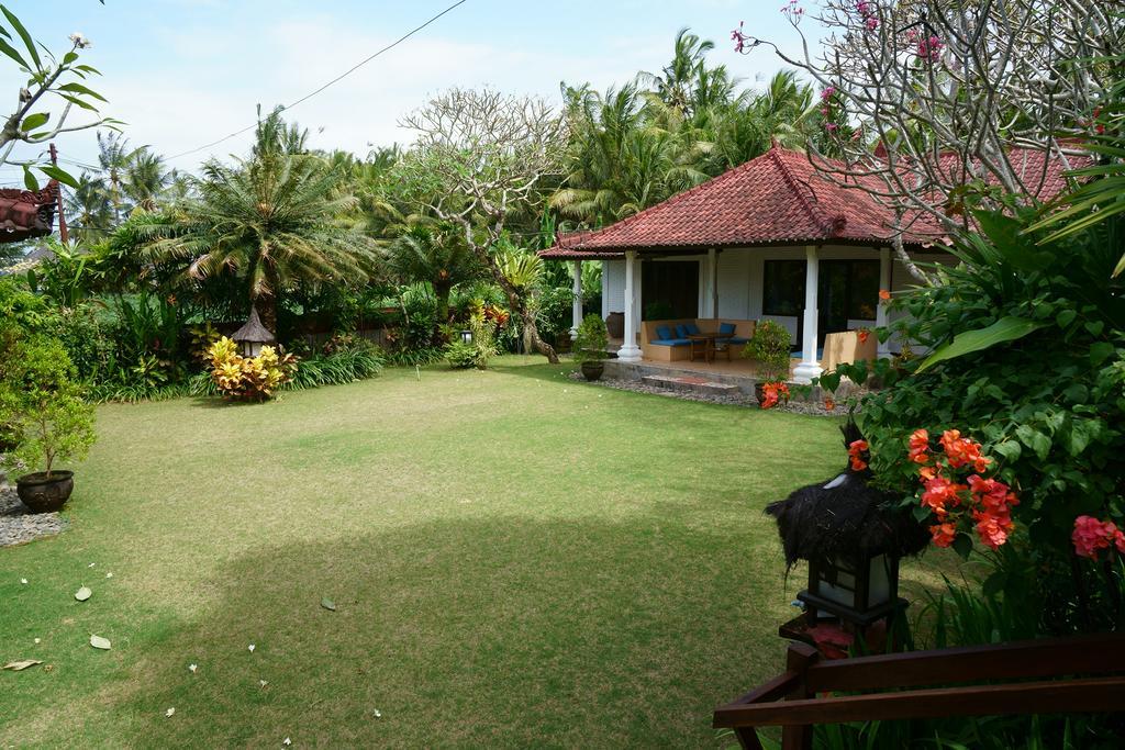 Puri Angsa Saba Apartment Keramas Luaran gambar