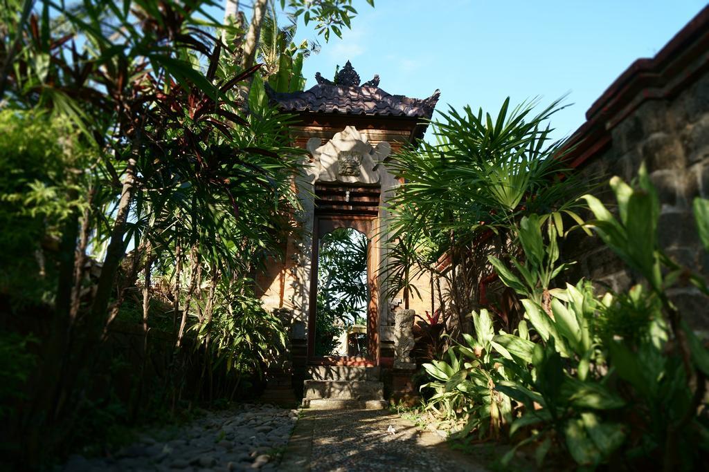 Puri Angsa Saba Apartment Keramas Luaran gambar