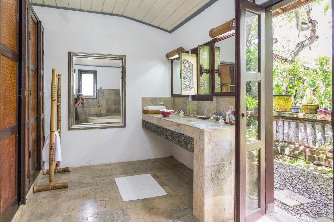 Puri Angsa Saba Apartment Keramas Luaran gambar